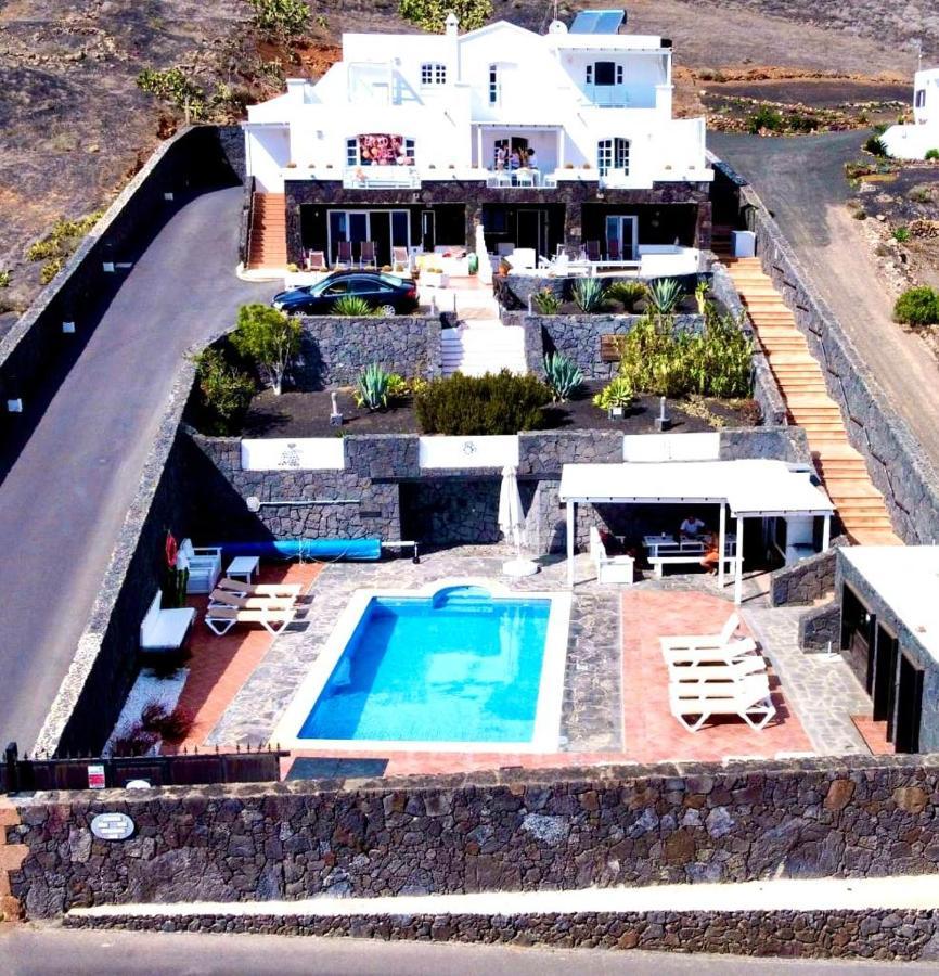 Complejo Oasis La Asomada Villa Tias Exterior photo