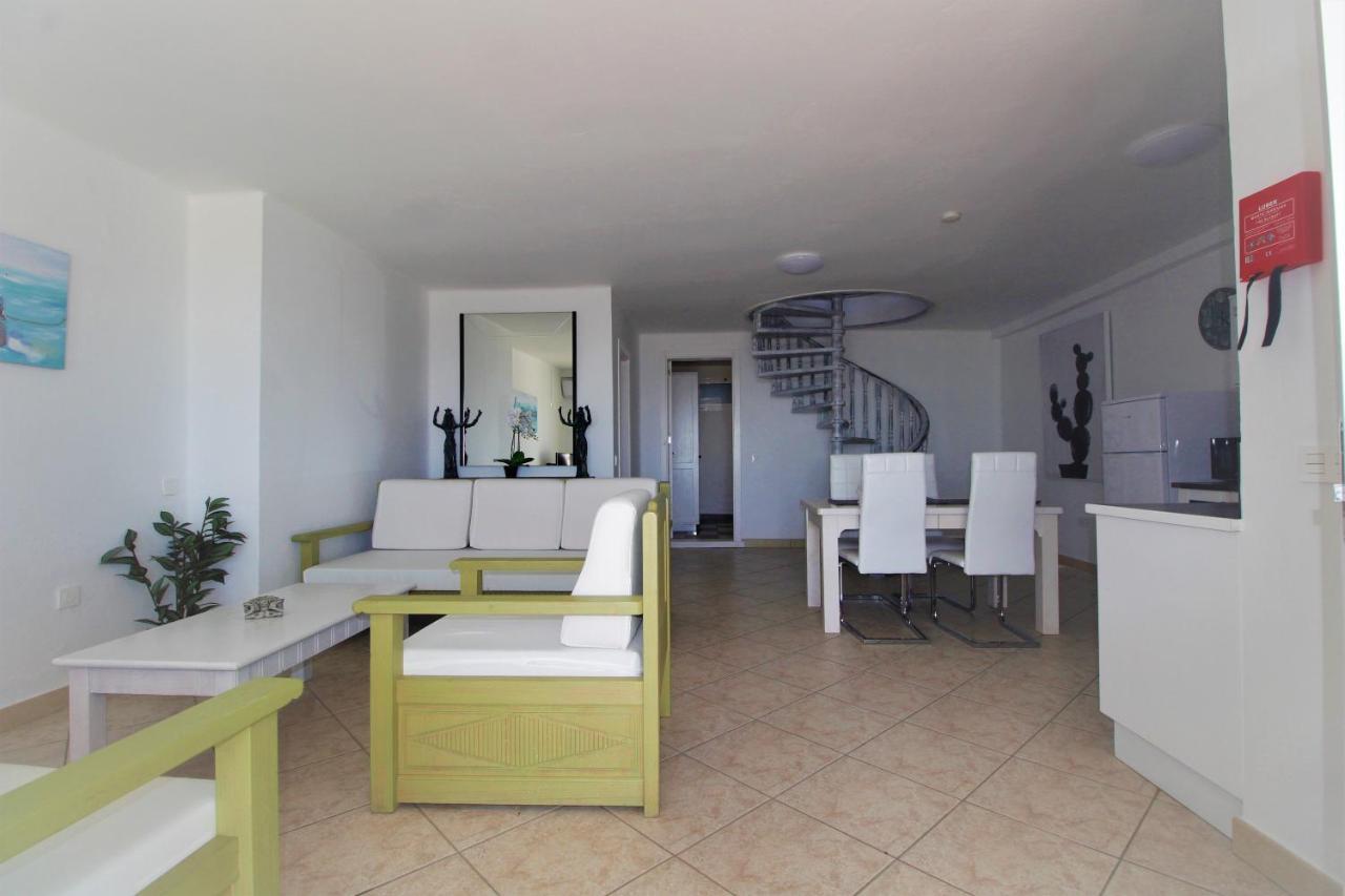 Complejo Oasis La Asomada Villa Tias Exterior photo